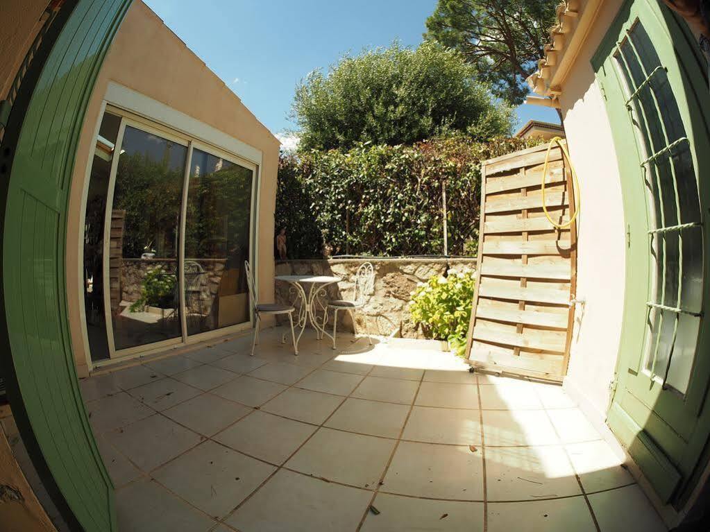 Blue Dream Cannes Guest House Екстер'єр фото